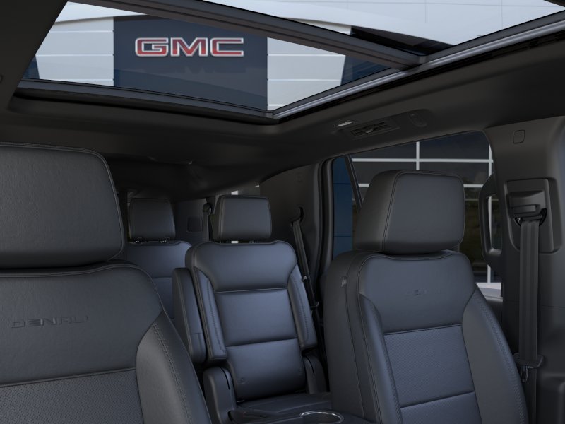 2026 GMC Yukon Denali - Photo 24