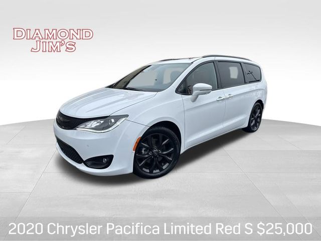 2020 Chrysler Pacifica Limited's photo