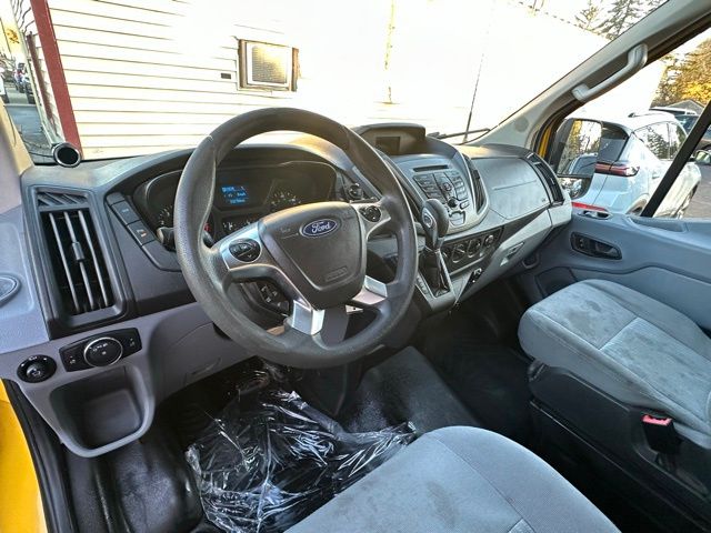 2019 Ford Transit photo 3