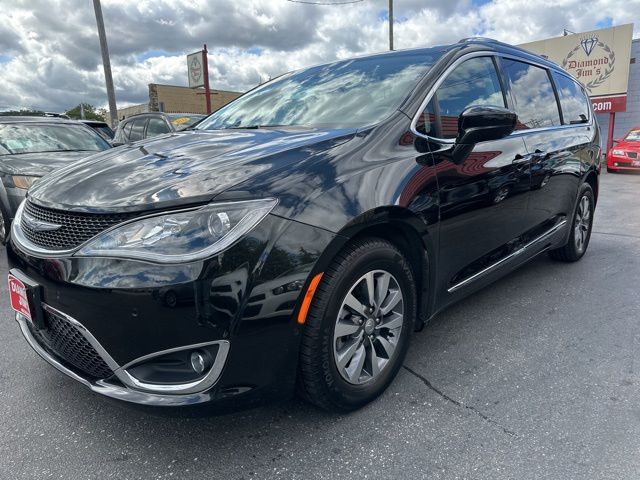 2020 Chrysler Pacifica Touring L Plus's photo