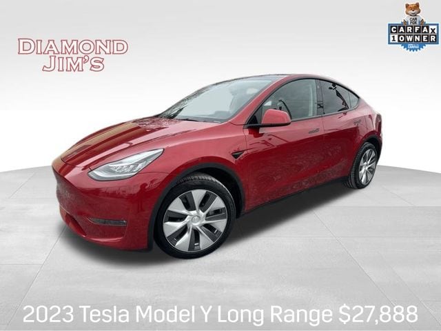 2023 Tesla Model Y Long Range's photo