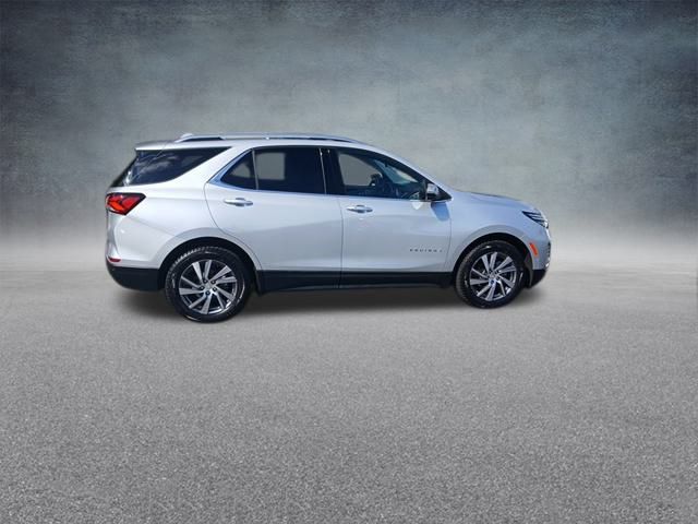 2022 Chevrolet Equinox Premier photo 2