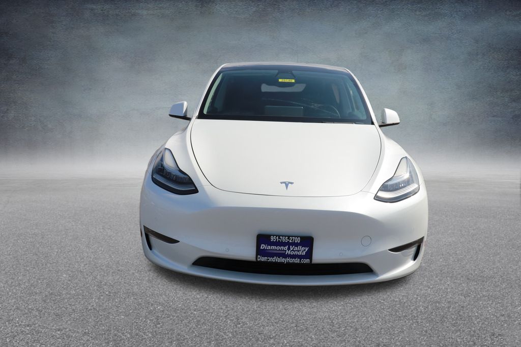 Used 2021 Tesla Model Y Long Range with VIN 5YJYGDEE3MF282488 for sale in Northfield, Minnesota