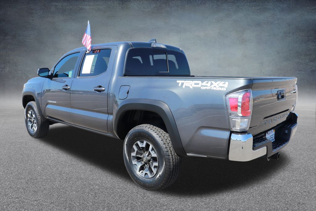 2023 Toyota Tacoma TRD V6 photo 4