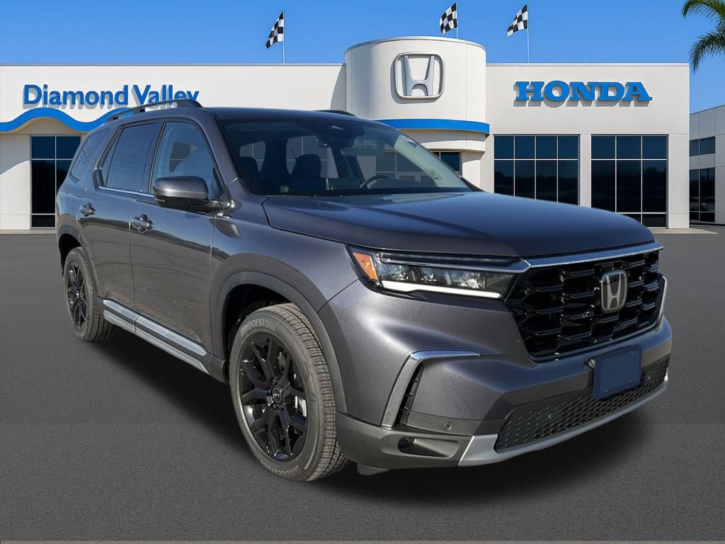 2025 Honda Pilot Touring's photo