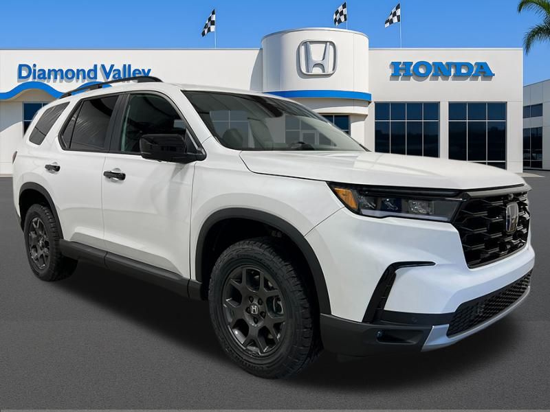 2025 Honda Pilot TrailSport's photo
