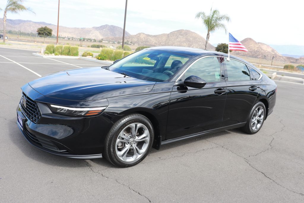 2023 Honda Accord EX photo 3