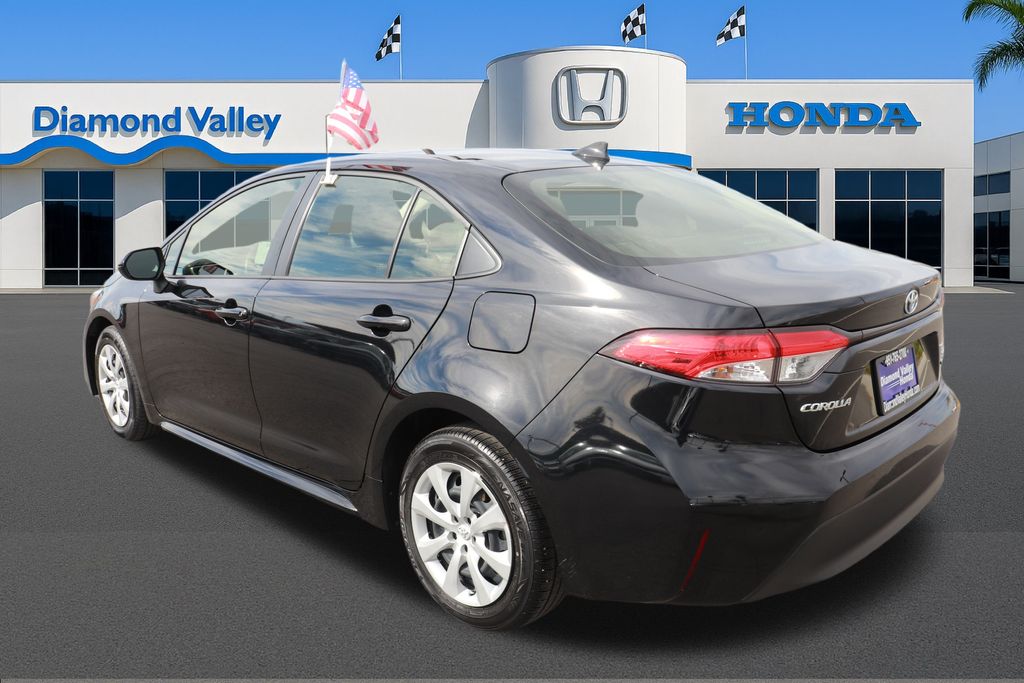 2025 Toyota Corolla Hybrid photo 3