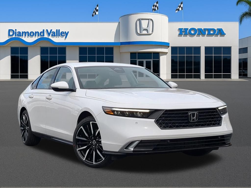 2026 Honda Accord Hybrid Touring's photo