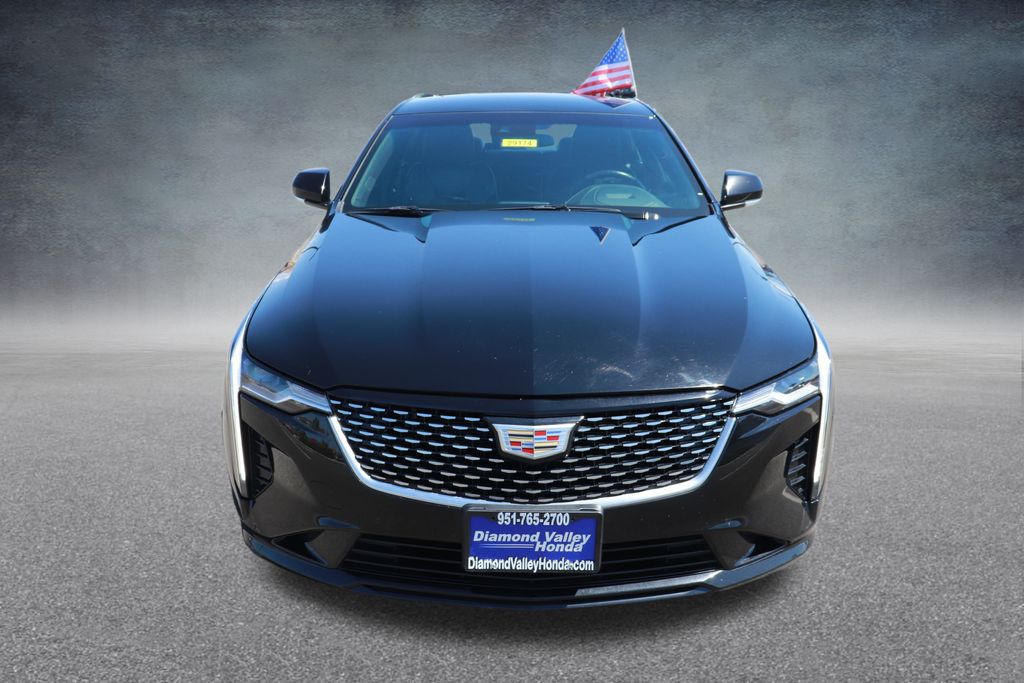 2024 Cadillac CT4 Luxury photo 2