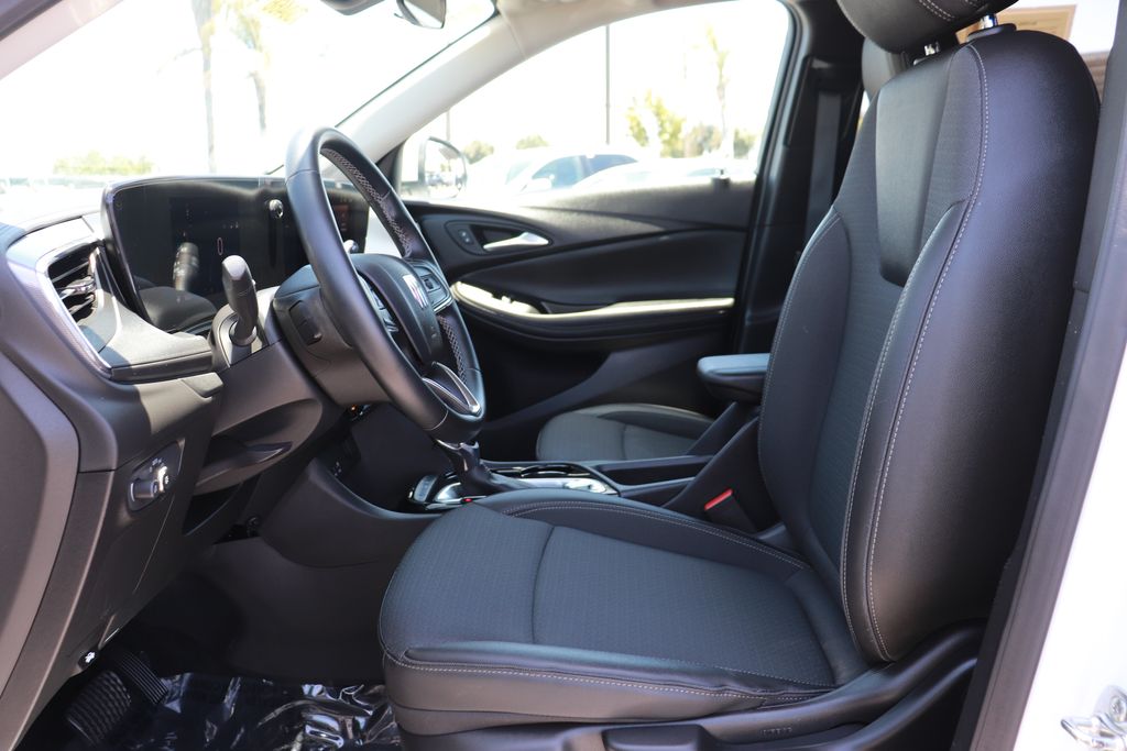2025 Buick Encore GX Preferred - Photo 11