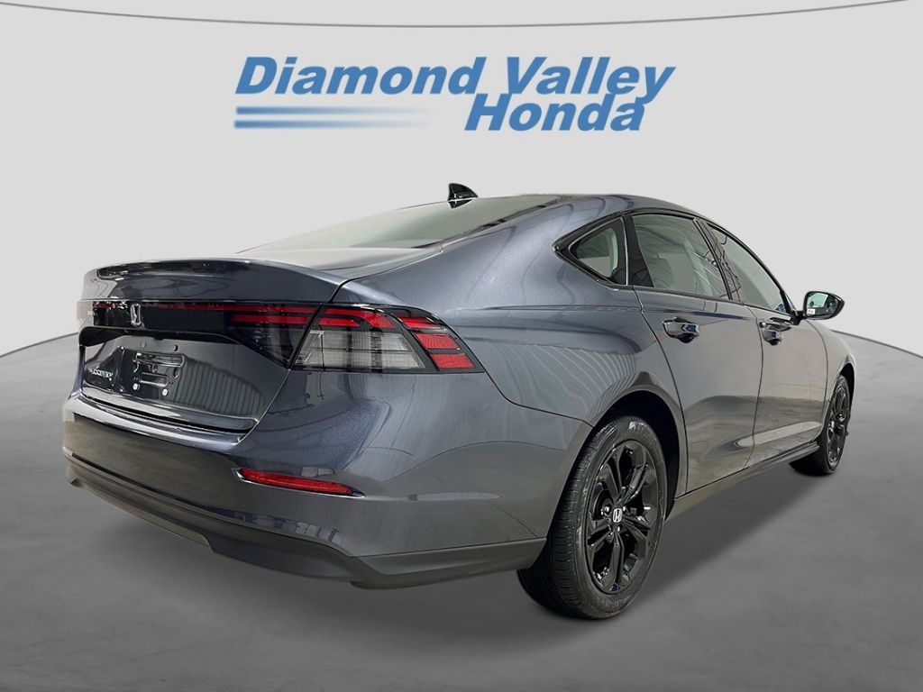 2025 Honda Accord SE photo 2