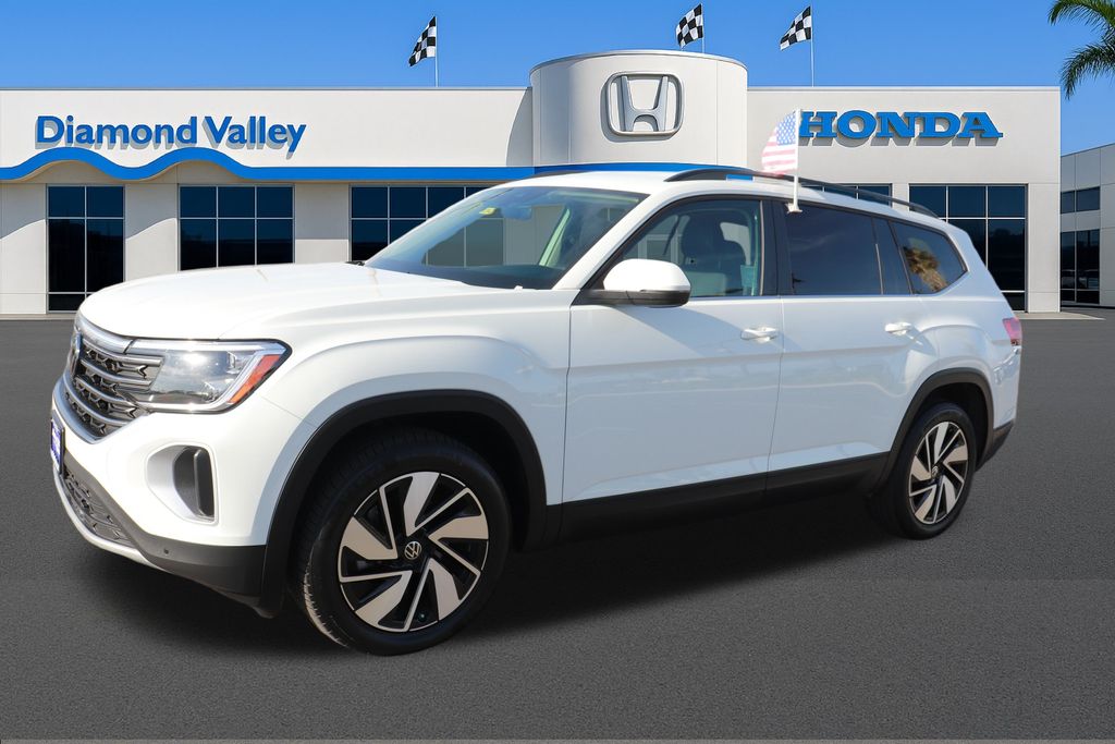 2025 Volkswagen Atlas SE Technology photo 2