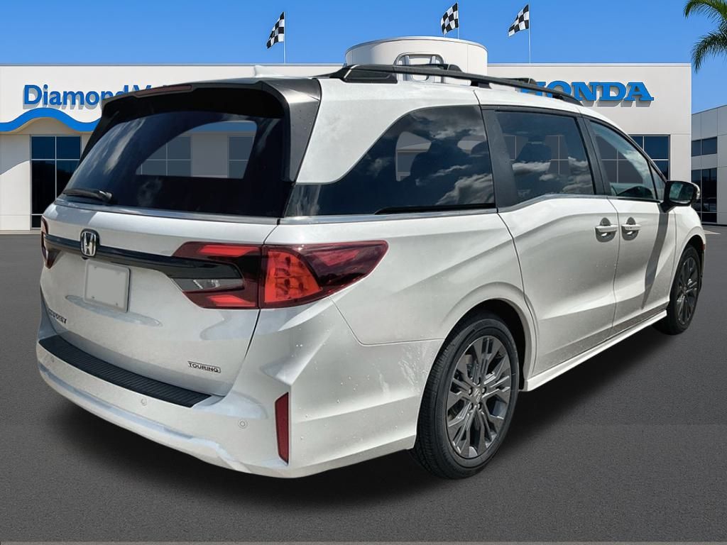 2026 Honda Odyssey Touring photo 3