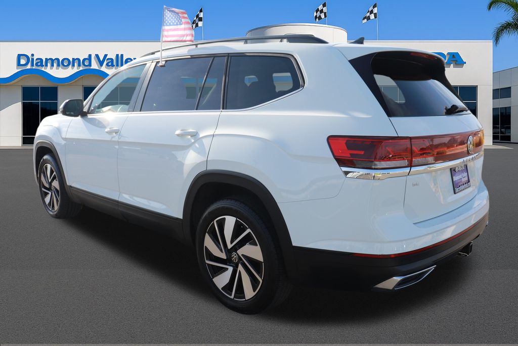 2025 Volkswagen Atlas SE Technology photo 3