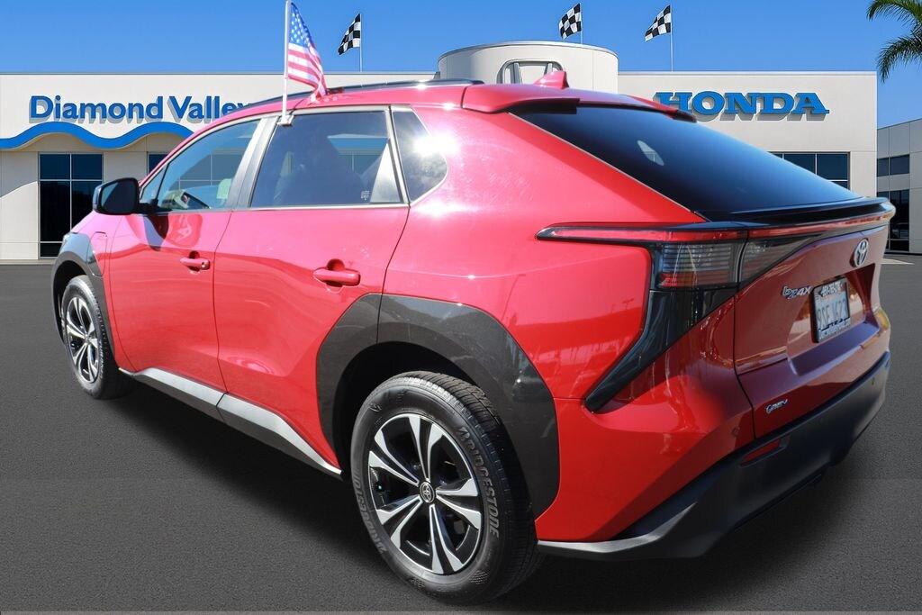 Used 2024 Toyota bZ4X XLE SUV