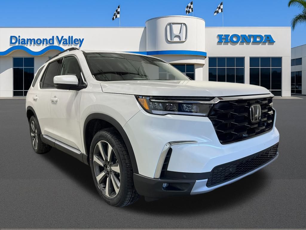 2025 Honda Pilot Touring's photo
