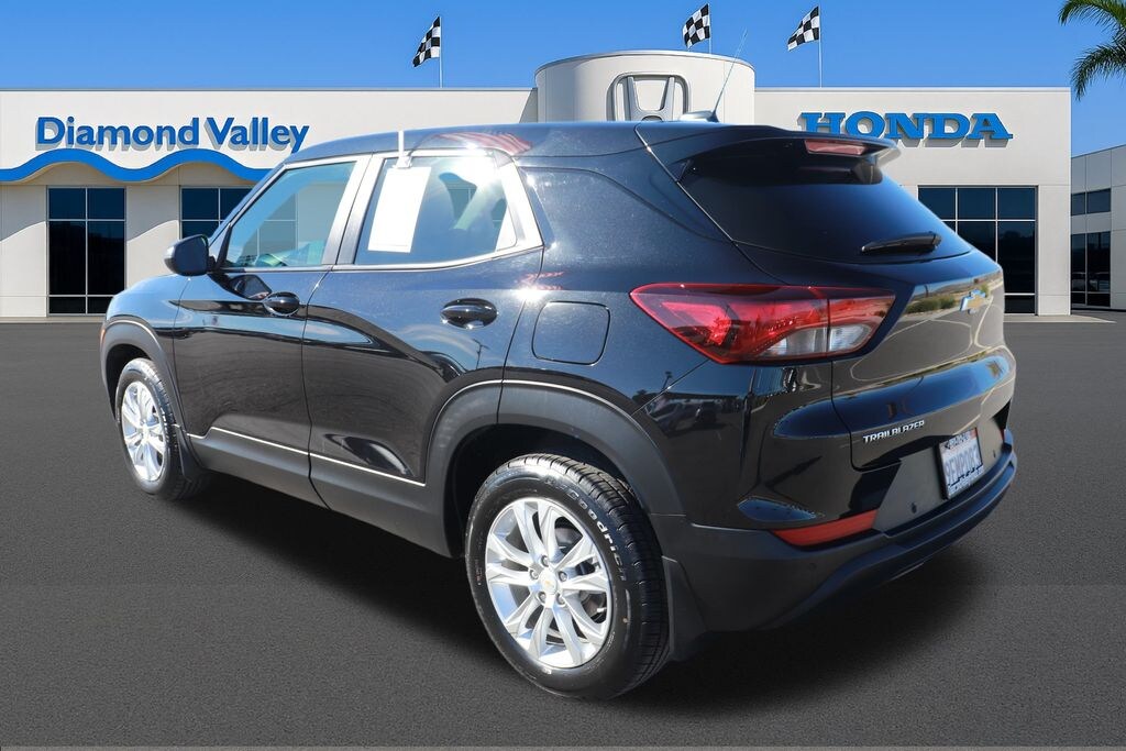 Used 2023 Chevrolet Trailblazer LS SUV