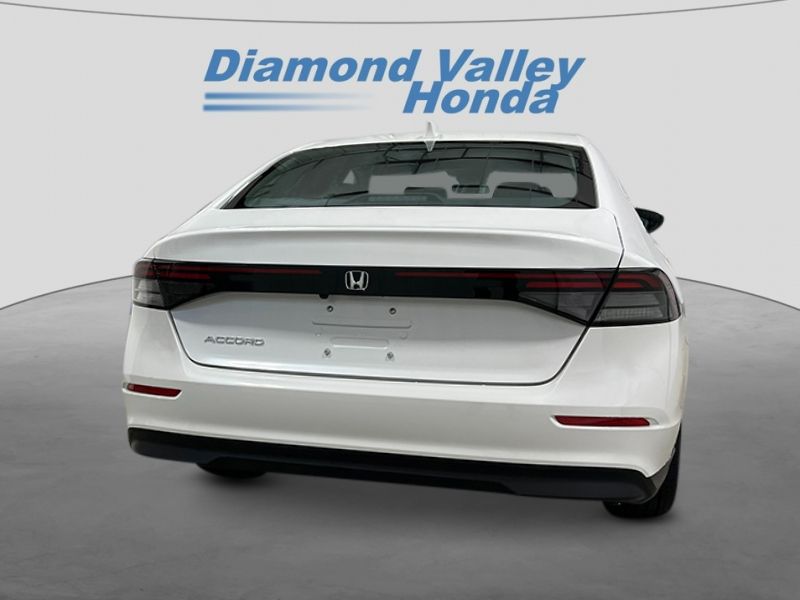 2025 Honda Accord LX photo 3