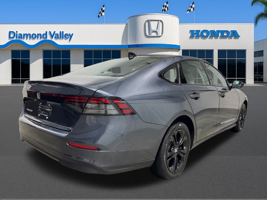 2025 Honda Accord SE photo 2