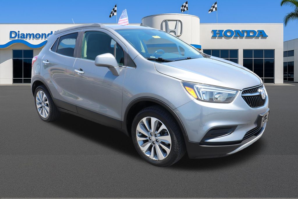 2020 Buick Encore Preferred's photo
