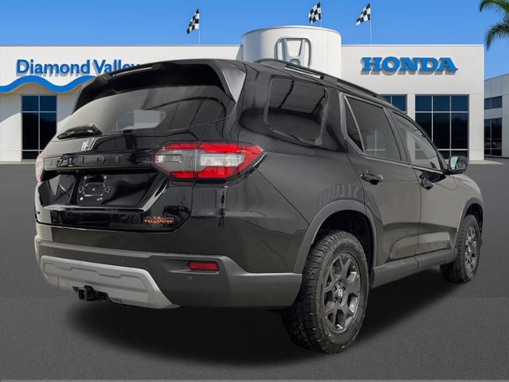 New 2025 Honda Pilot TrailSport SUV