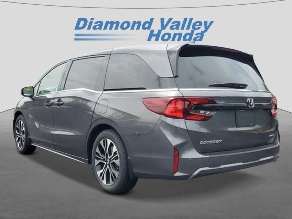 2026 Honda Odyssey Elite photo 3