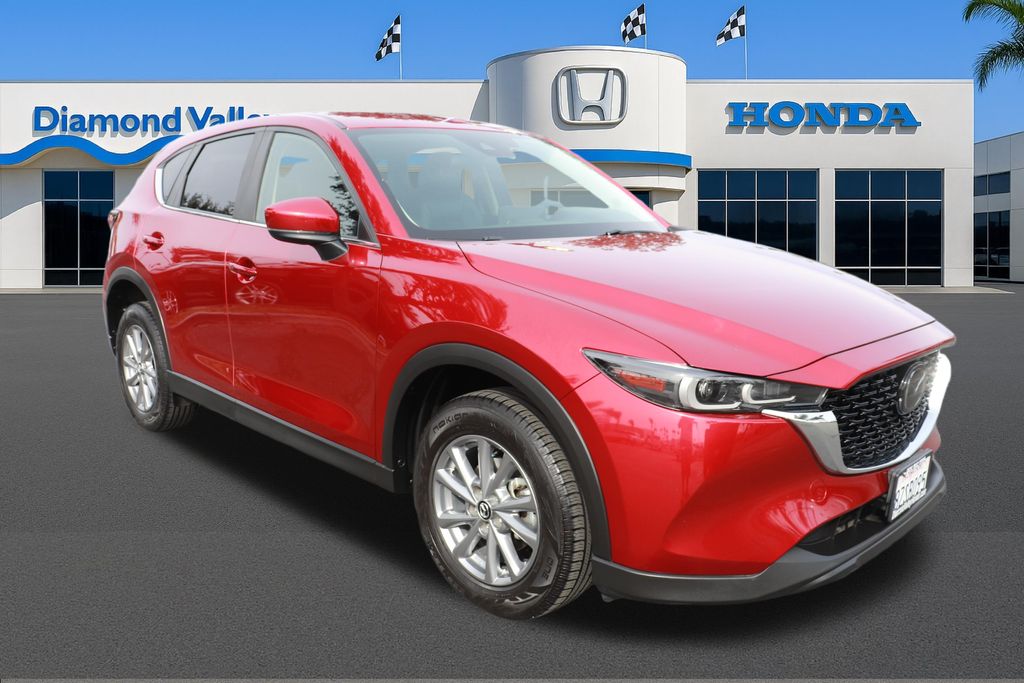 2022 Mazda CX-5 S Select Package Auto AWD's photo