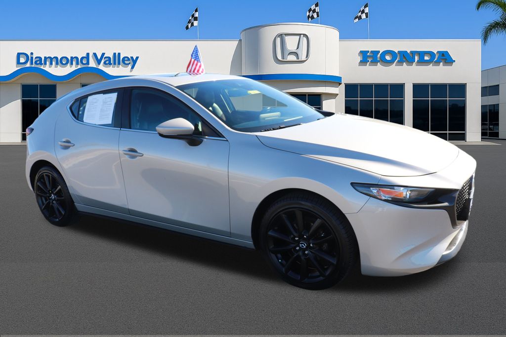 2023 Mazda Mazda3 Preferred's photo