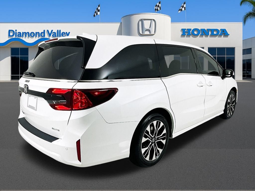 2026 Honda Odyssey Elite photo 3
