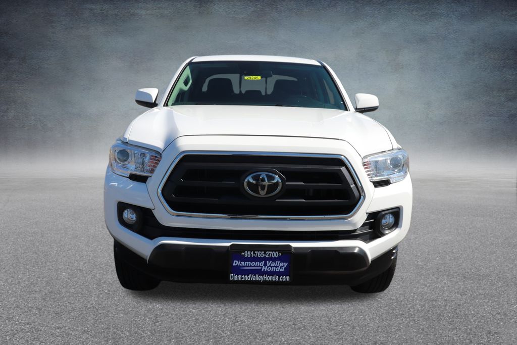 2023 Toyota Tacoma SR5 photo 2