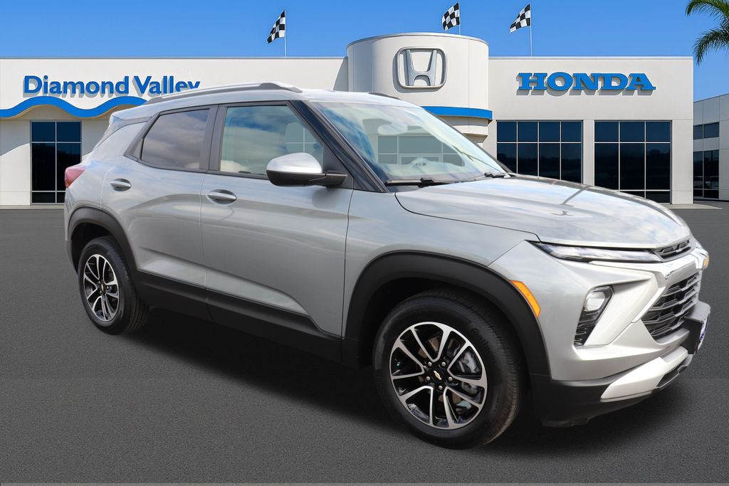 2025 Chevrolet Trailblazer LT's photo