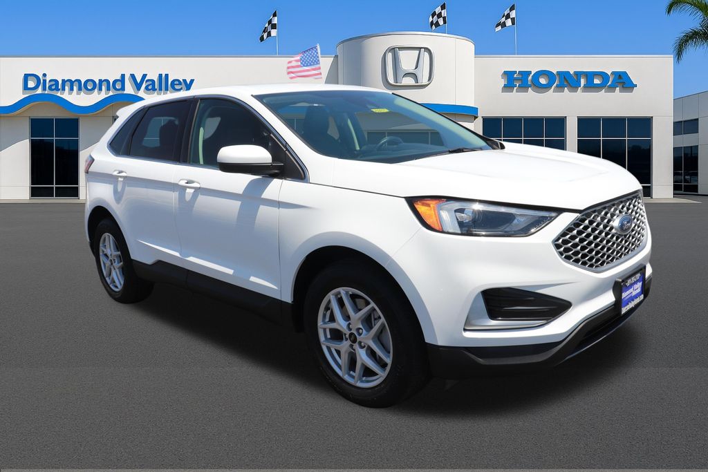 2024 Ford Edge SEL AWD's photo