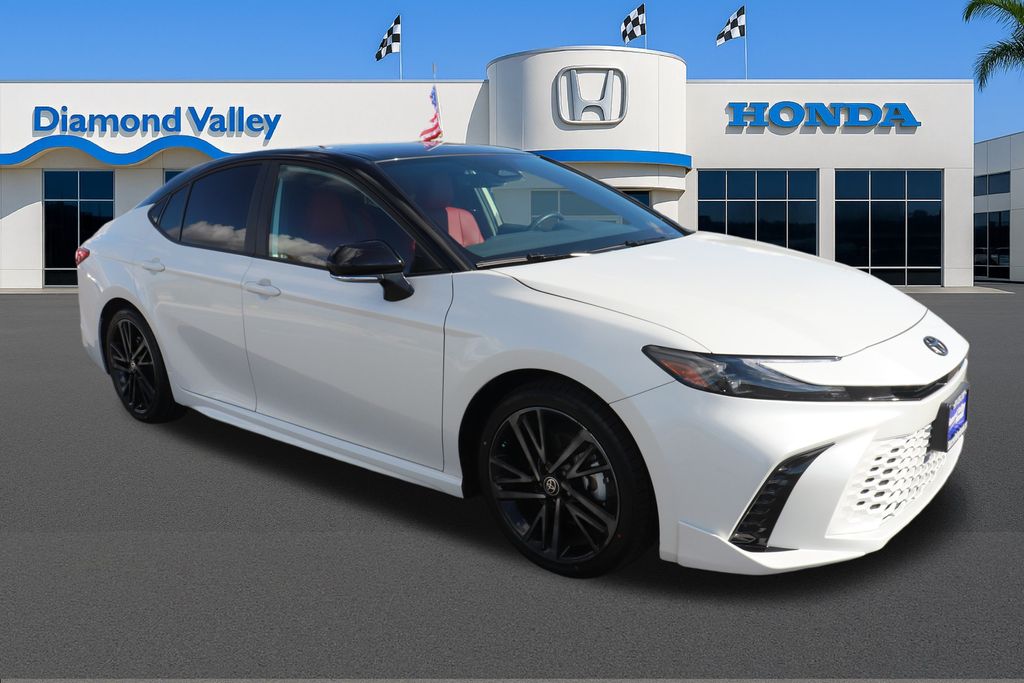 2025 Toyota Camry XSE's photo
