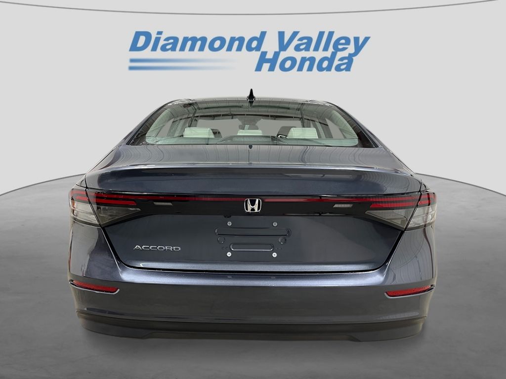 2025 Honda Accord SE photo 4