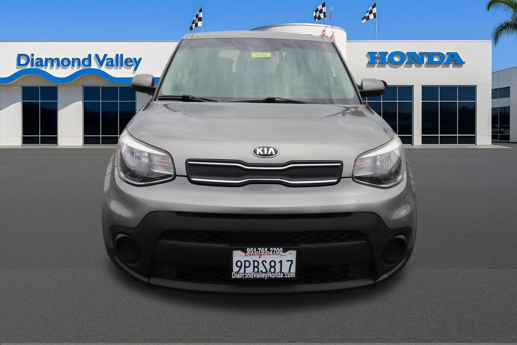 Used 2018 Kia Soul Base with VIN KNDJN2A26J7608924 for sale in Hemet, CA