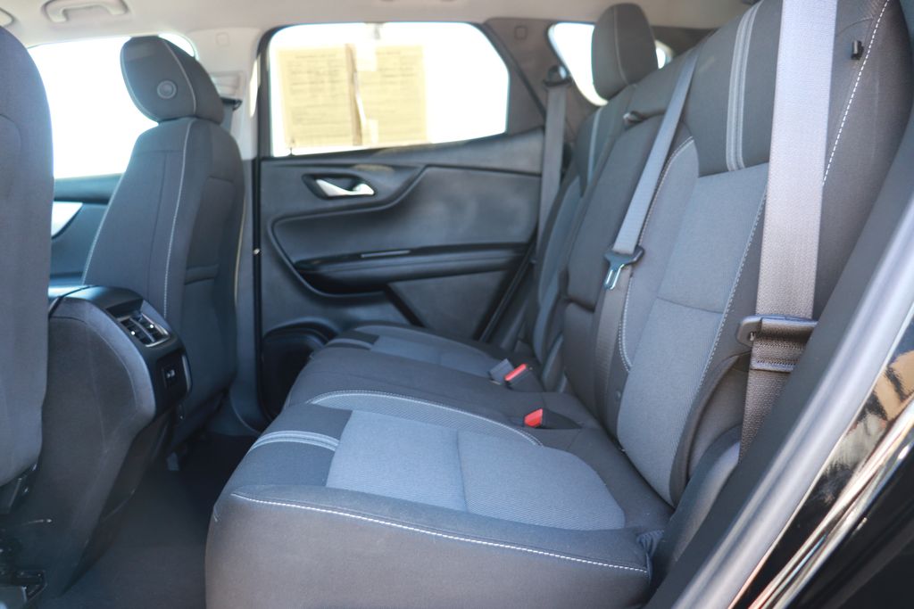 2025 Chevrolet Blazer 2LT - Photo 13