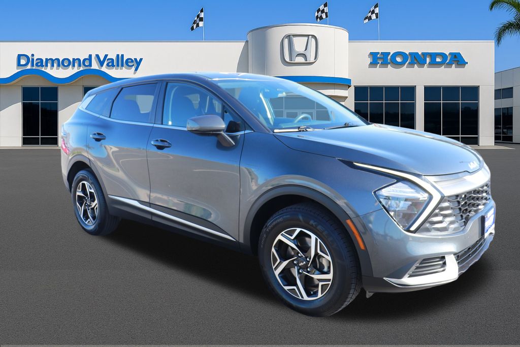 2023 Kia Sportage LX's photo