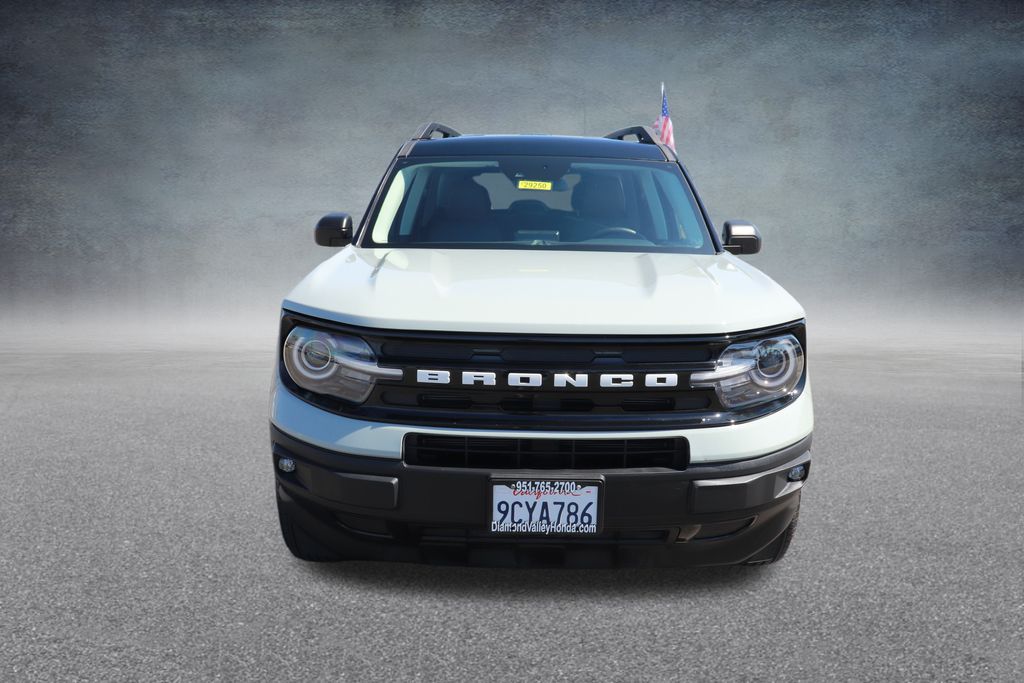 2022 Ford Bronco Sport Outer Banks photo 2