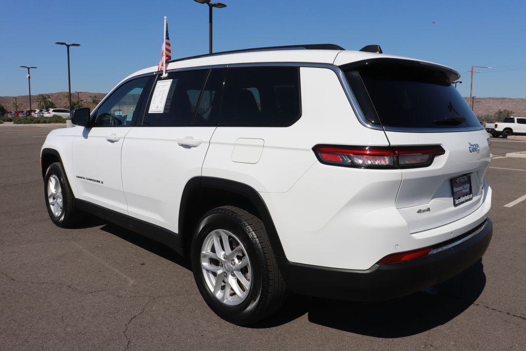 2023 Jeep Grand Cherokee Laredo Altitude photo 4