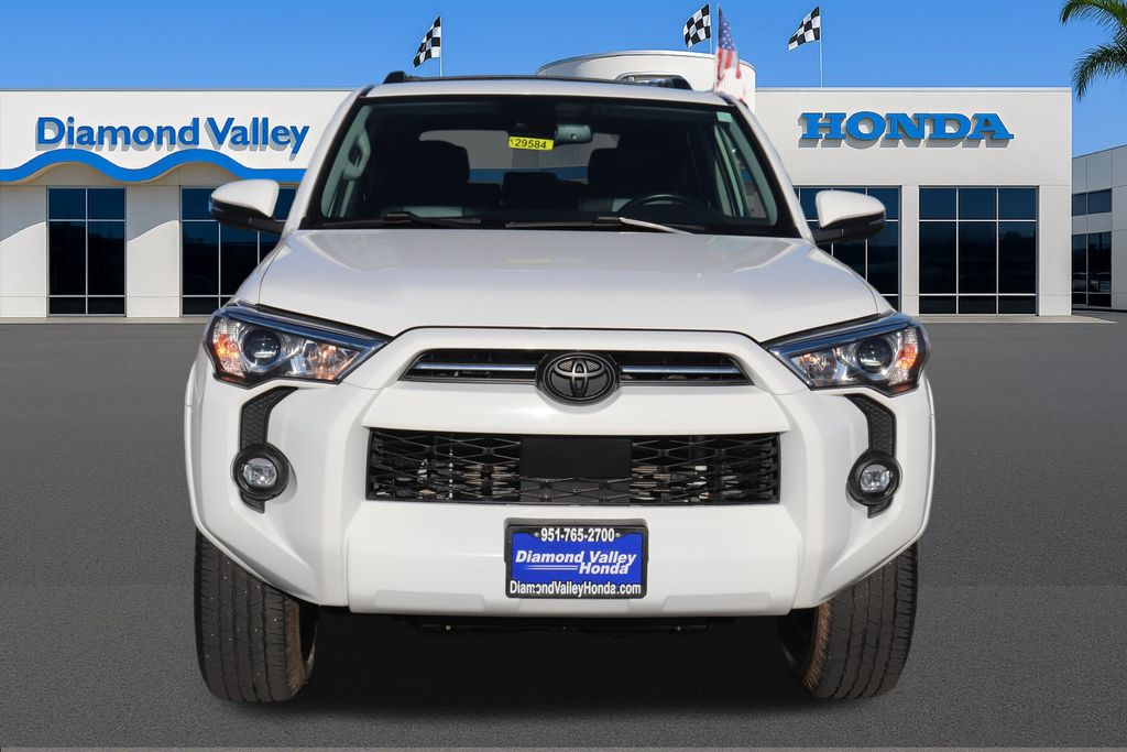 2022 Toyota 4Runner SR5 Premium photo 2