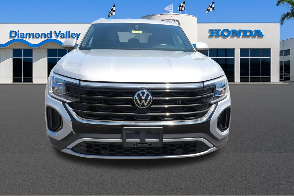 2025 Volkswagen Atlas Cross Sport SE w/Tech - Photo 2