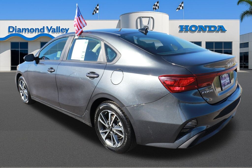Used 2023 Kia Forte LXS Sedan