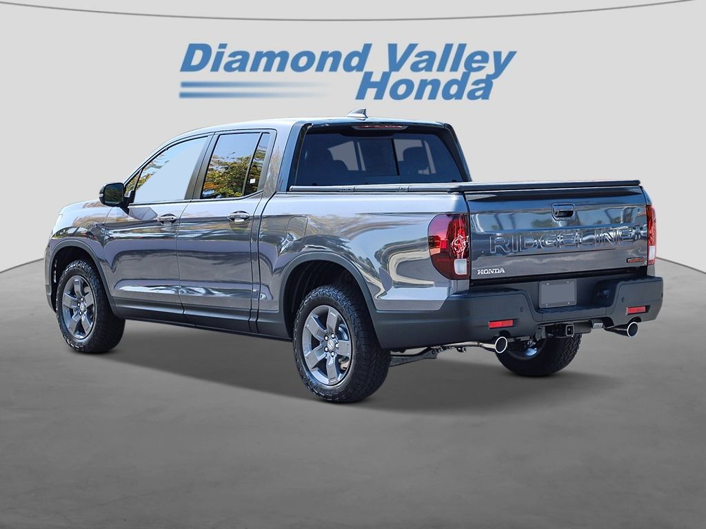 2025 Honda Ridgeline TrailSport photo 3