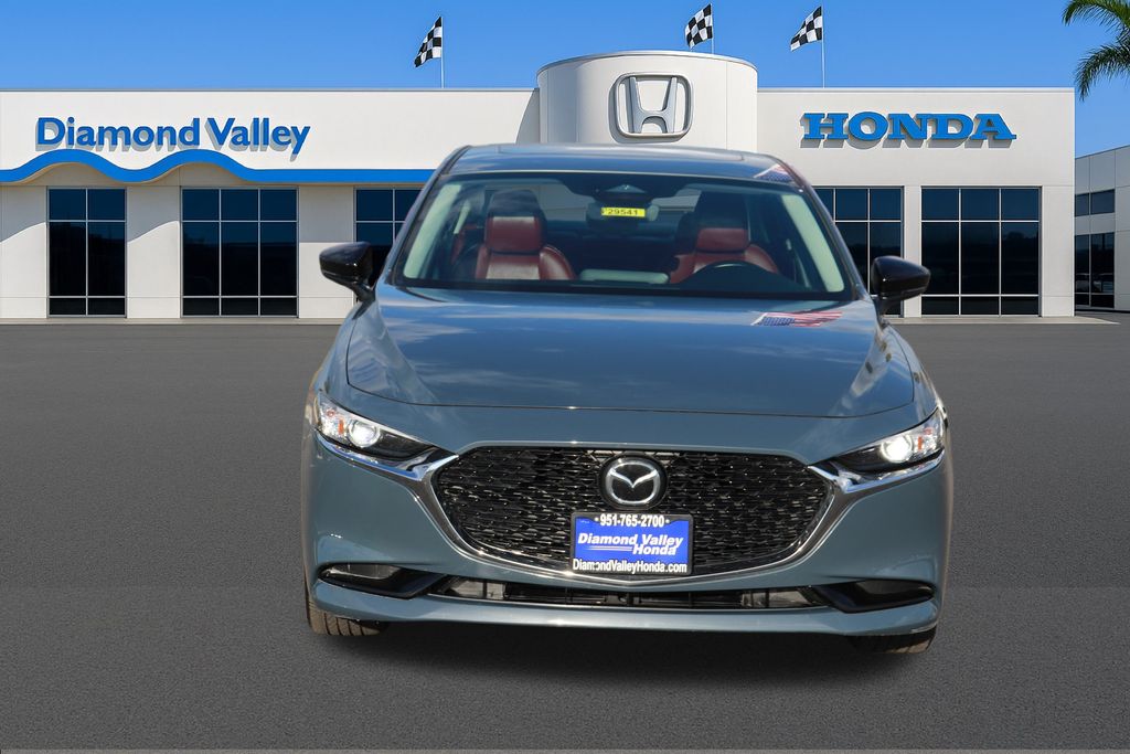 2025 Mazda Mazda3 2.5 s Carbon photo 2