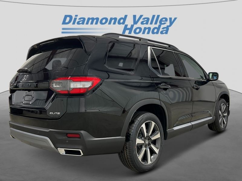2025 Honda Pilot Elite photo 3
