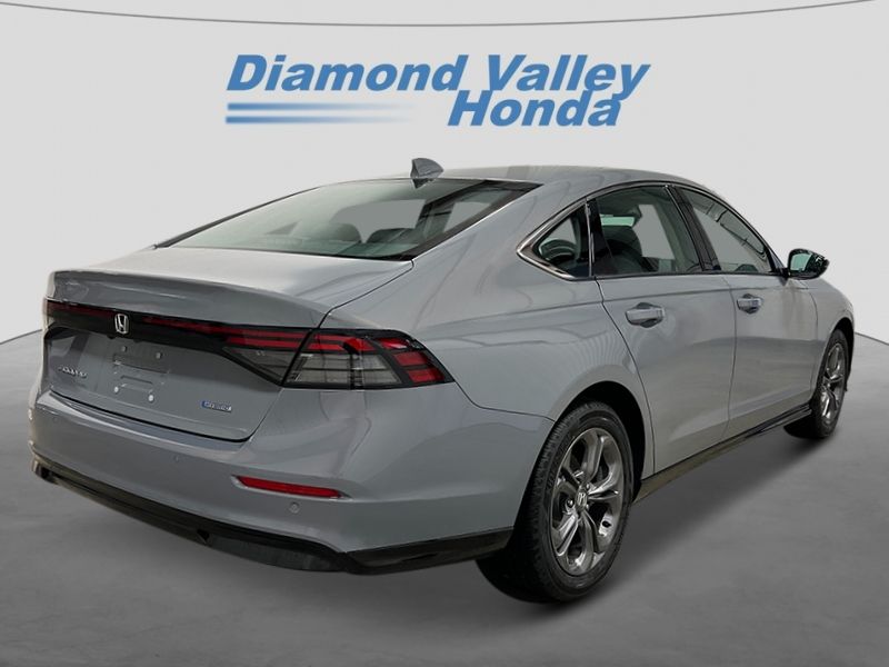 2025 Honda Accord Hybrid EX-L photo 3