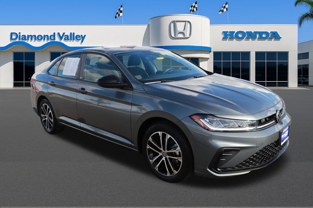 2025 Volkswagen Jetta Sport's photo