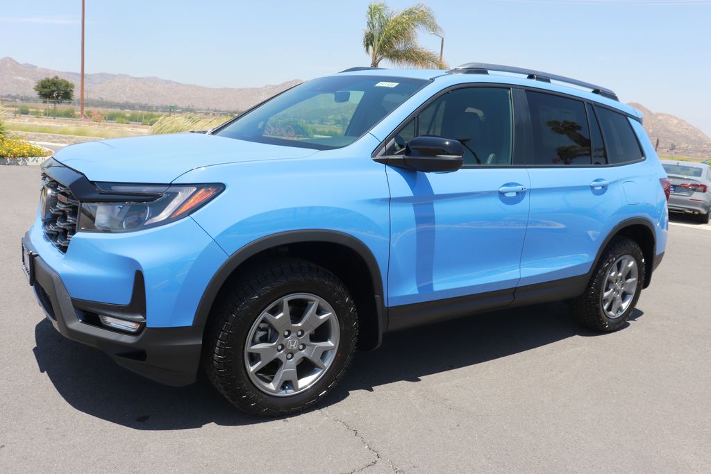 2025 Honda Passport TrailSport photo 3