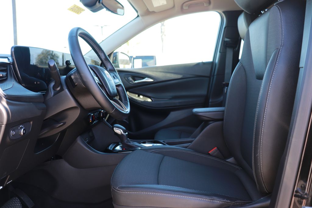 2025 Buick Encore GX Preferred - Photo 10